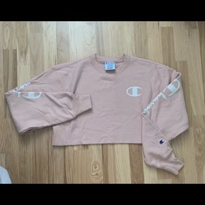 Light Pink Champion Cropped Crewneck Sweatshirt